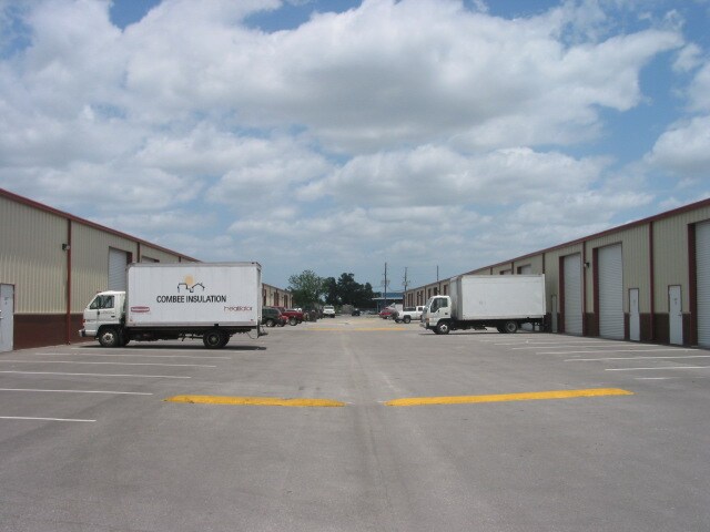 930 Roberts Rd, Lake Hamilton, FL à louer - Photo de l’immeuble – Image 2 sur 3