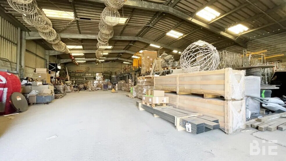 Local d’activités dans Pessac à louer - Photo intérieure – Image 3 sur 5