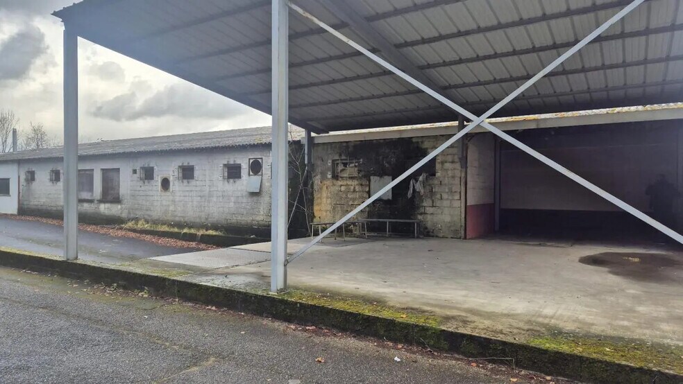 Local d'activités dans Blies-Guersviller à vendre - Photo de l’immeuble – Image 2 sur 5