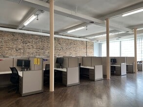 4020 N Elston Ave, Chicago, IL à louer Photo intérieure– Image 1 sur 5