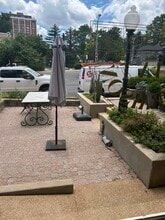 7645 Wydown Blvd, Saint Louis, MO à louer Autre– Image 2 sur 10