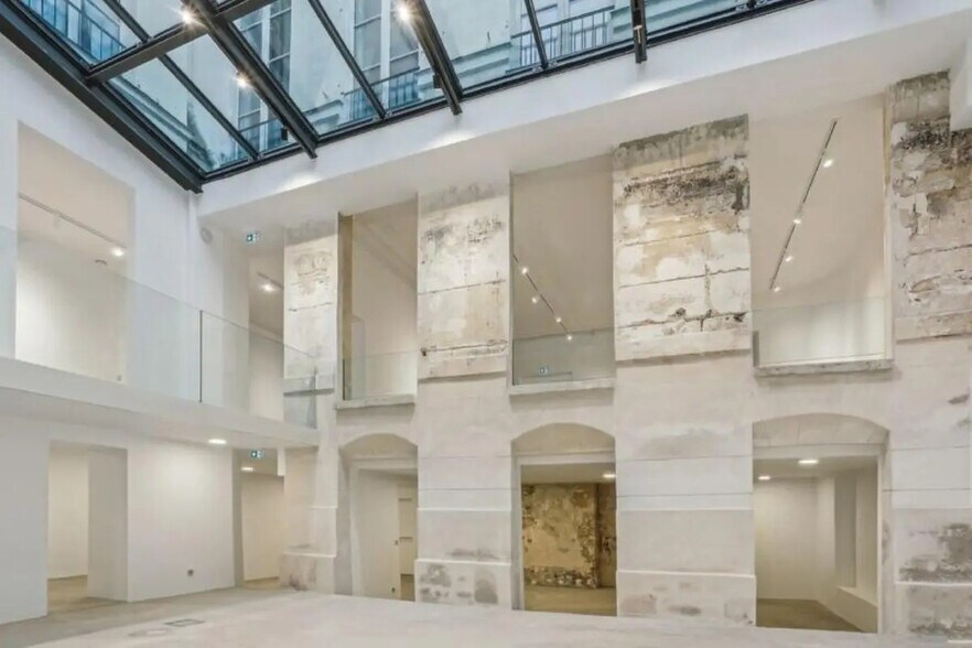 Bureau dans Paris à vendre - Photo de l’immeuble – Image 3 sur 9