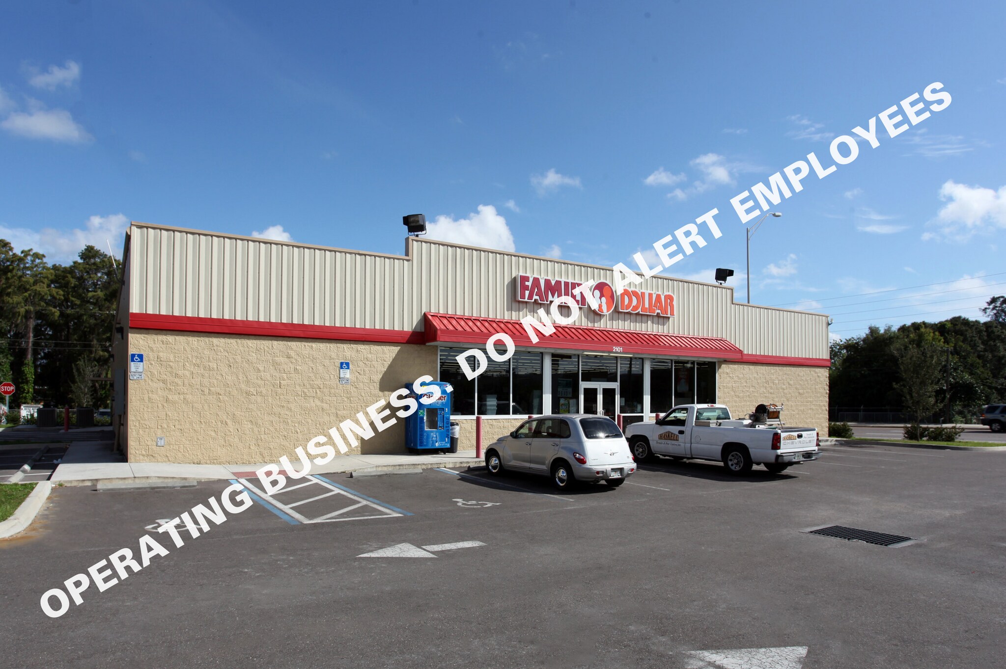 2101 W Hillsborough Ave, Tampa, FL à louer Photo de l’immeuble– Image 1 sur 6