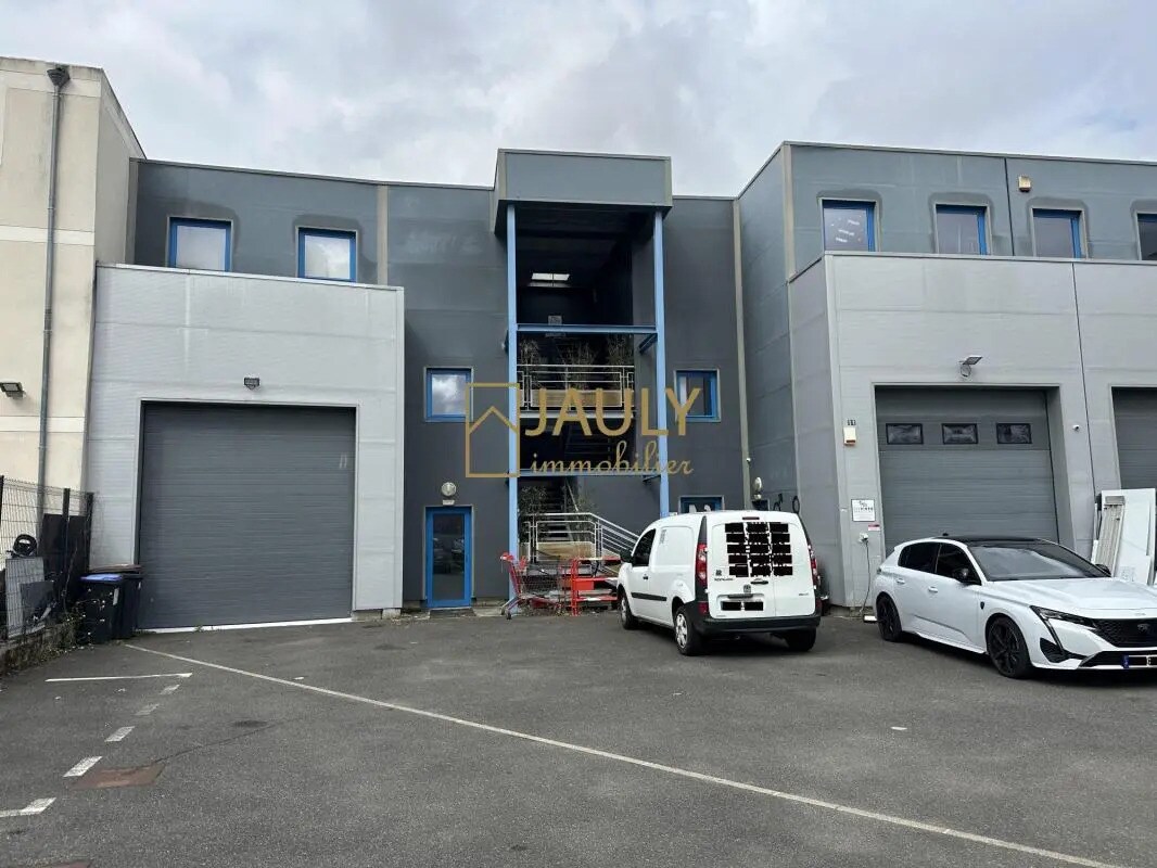 Local d'activités dans Mareuil-lès-Meaux à vendre Photo de l’immeuble– Image 1 sur 16