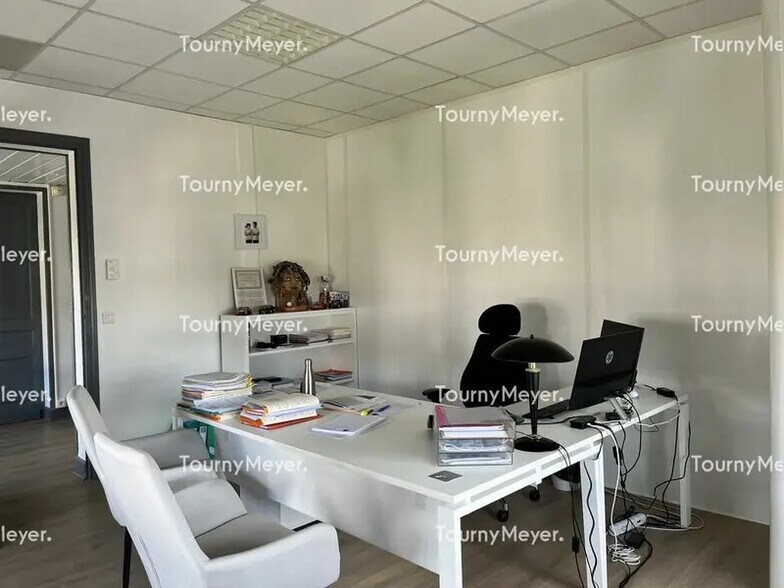 Bureau dans Bordeaux à louer - Photo intérieure – Image 3 sur 8