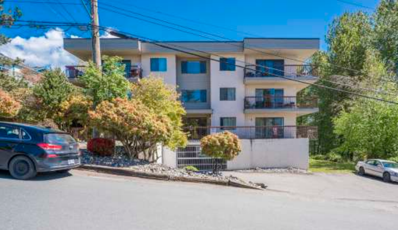 7440 Columbia St, Mission, BC à vendre - Photo principale – Image 1 sur 1