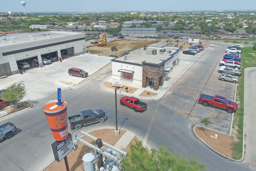 655 S Bibb Ave, Eagle Pass, TX à vendre - Photo de l’immeuble – Image 3 sur 8