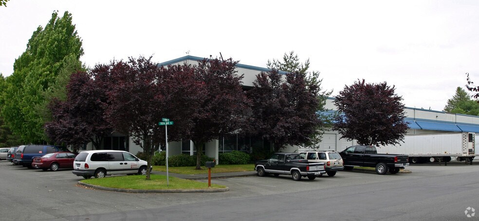 19227 72nd Ave S, Kent, WA à louer - Photo de l’immeuble – Image 2 sur 6