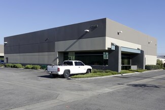 Plus de détails pour 13009 Los Nietos Rd, Santa Fe Springs, CA - Industriel/Logistique à louer
