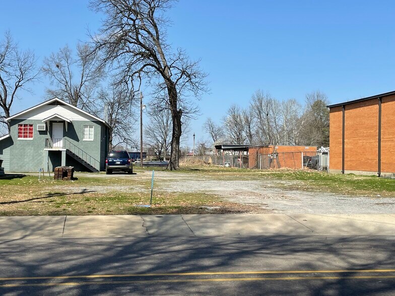 706 E Union Ave, Wynne, AR à vendre - Photo de l’immeuble – Image 2 sur 2