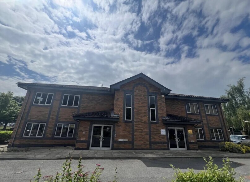 11-12 Cardale Park, Harrogate à vendre - Photo de l’immeuble – Image 2 sur 6