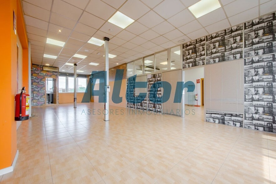 Industriel/Logistique dans Madrid, Madrid à vendre - Photo intérieure – Image 2 sur 12