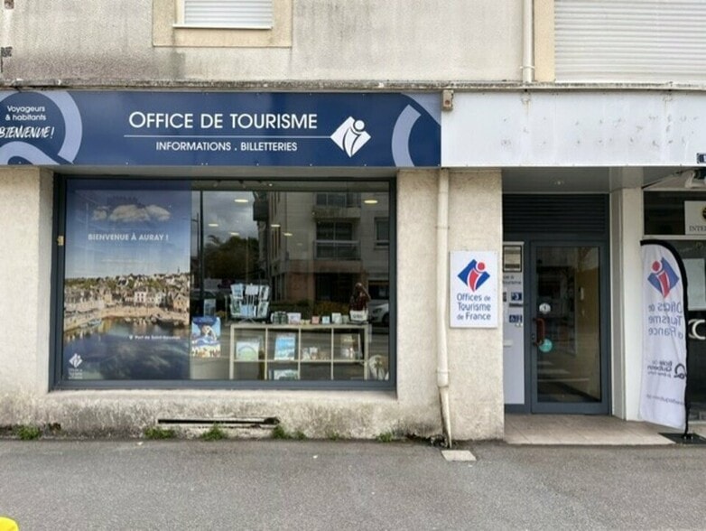 Local commercial dans Auray à louer - Photo de l’immeuble – Image 1 sur 4
