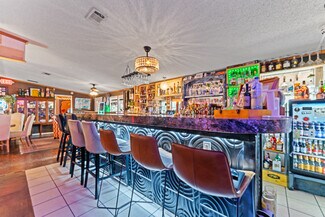 Plus de détails pour 33855 Blanco Rd, Bulverde, TX - Local commercial à vendre