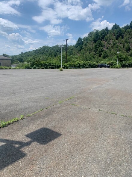 1099 E Broad St, Tamaqua, PA à vendre - Photo de l’immeuble – Image 2 sur 26