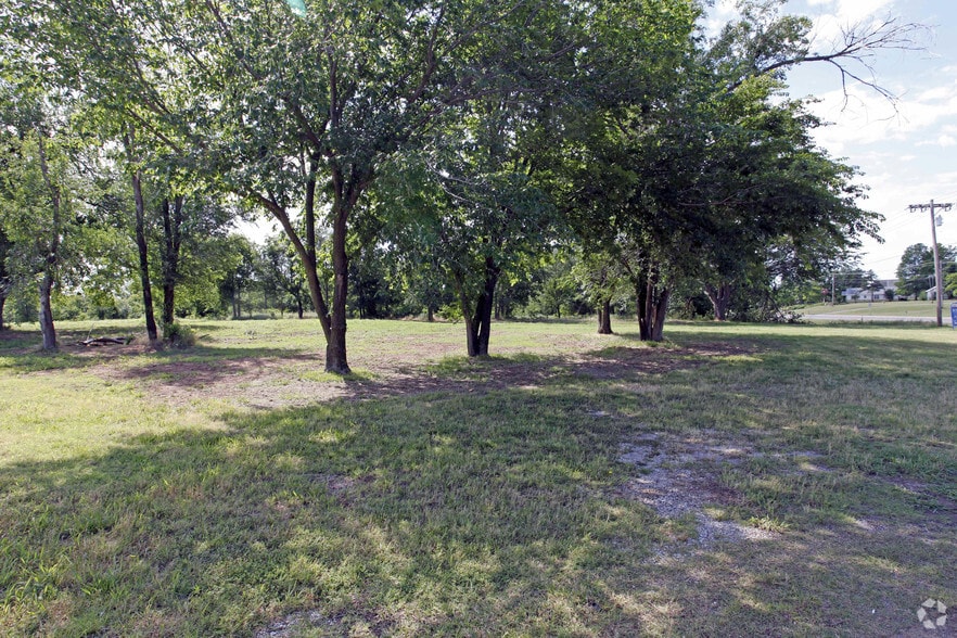 W Post Oak Rd, Noble, OK à vendre - Photo principale – Image 1 sur 2