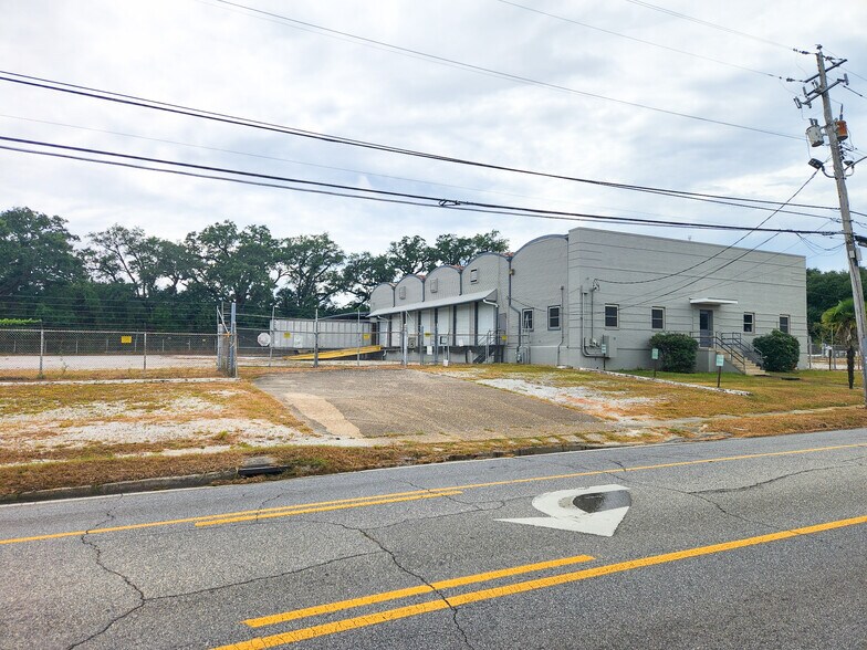 1111 Virginia St, Mobile, AL à louer - Photo de l’immeuble – Image 2 sur 9