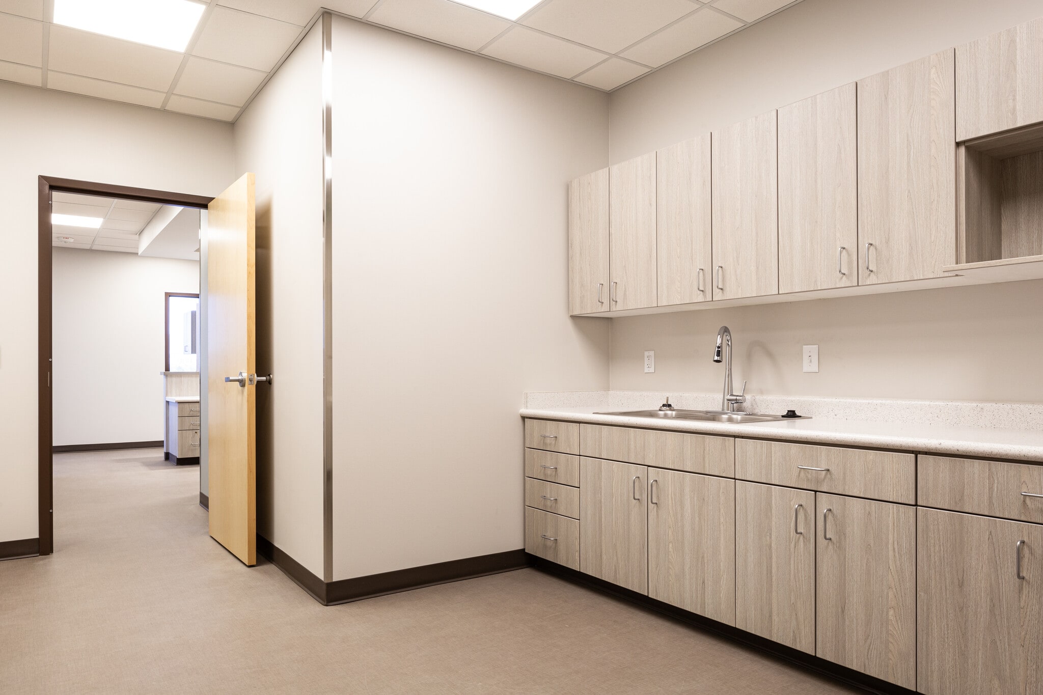 1160 E 3900 S, Salt Lake City, UT à louer Photo intérieure– Image 1 sur 12