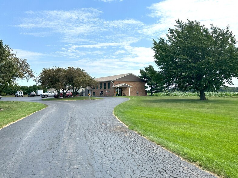 1947 N Lyford Rd, Rockford, IL à louer - Photo de l’immeuble – Image 3 sur 28