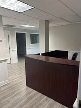 701 Papworth Ave, Metairie, LA à louer Photo intérieure– Image 2 sur 8