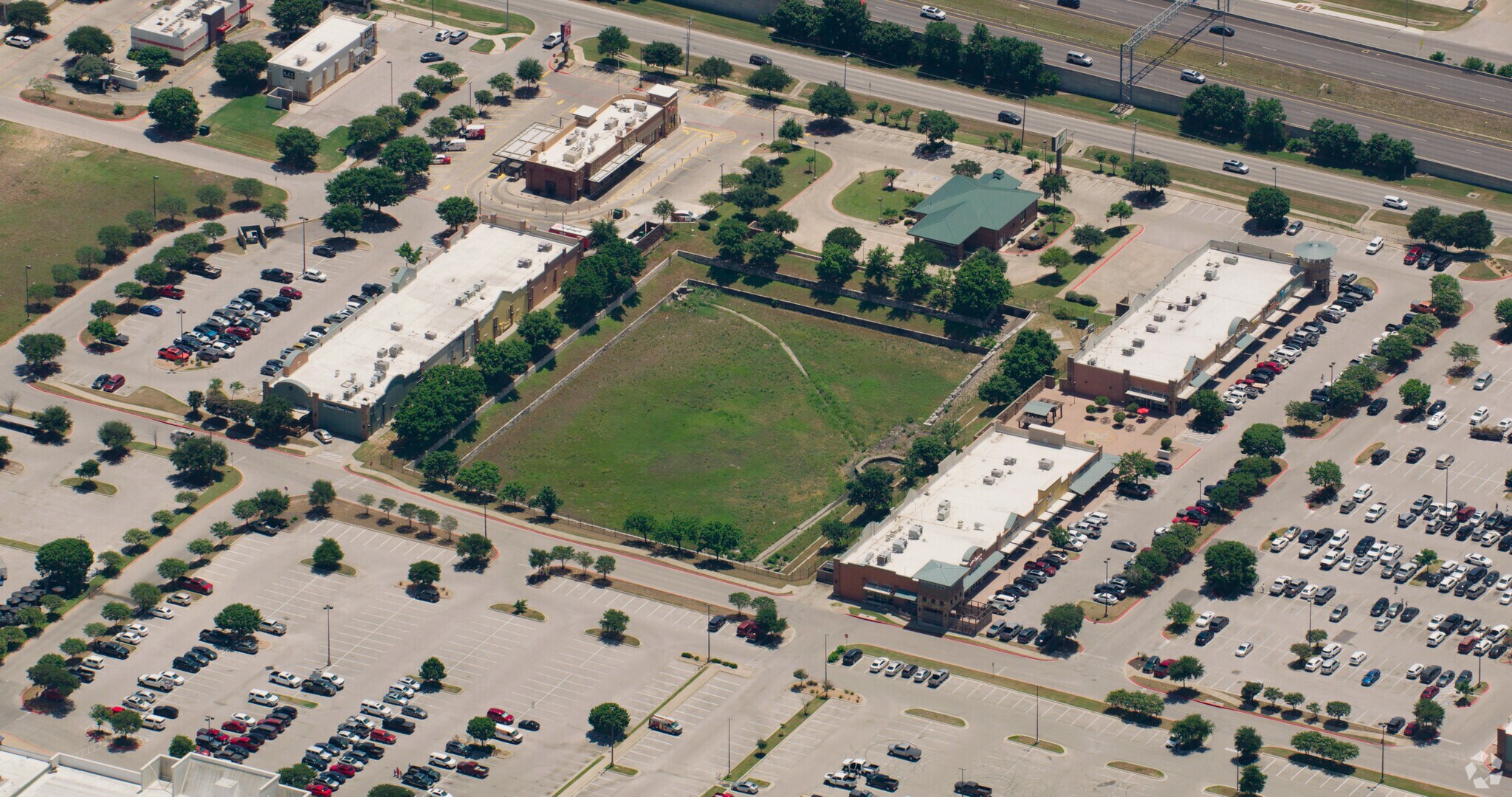 651 W State Highway 71, Bastrop, TX à louer Photo principale– Image 1 sur 2