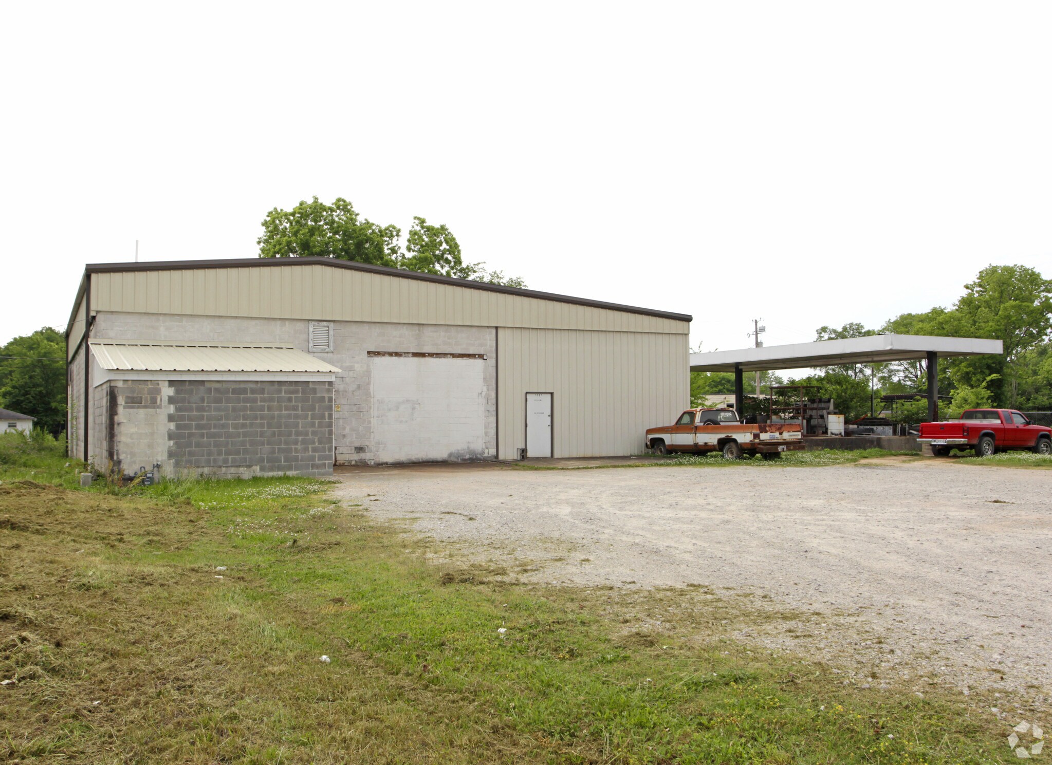 1307-1309 9th Ave, Bessemer, AL à vendre Photo principale– Image 1 sur 7