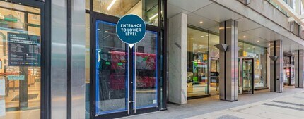 4 King St W, Toronto, ON à louer Photo de l’immeuble– Image 1 sur 4