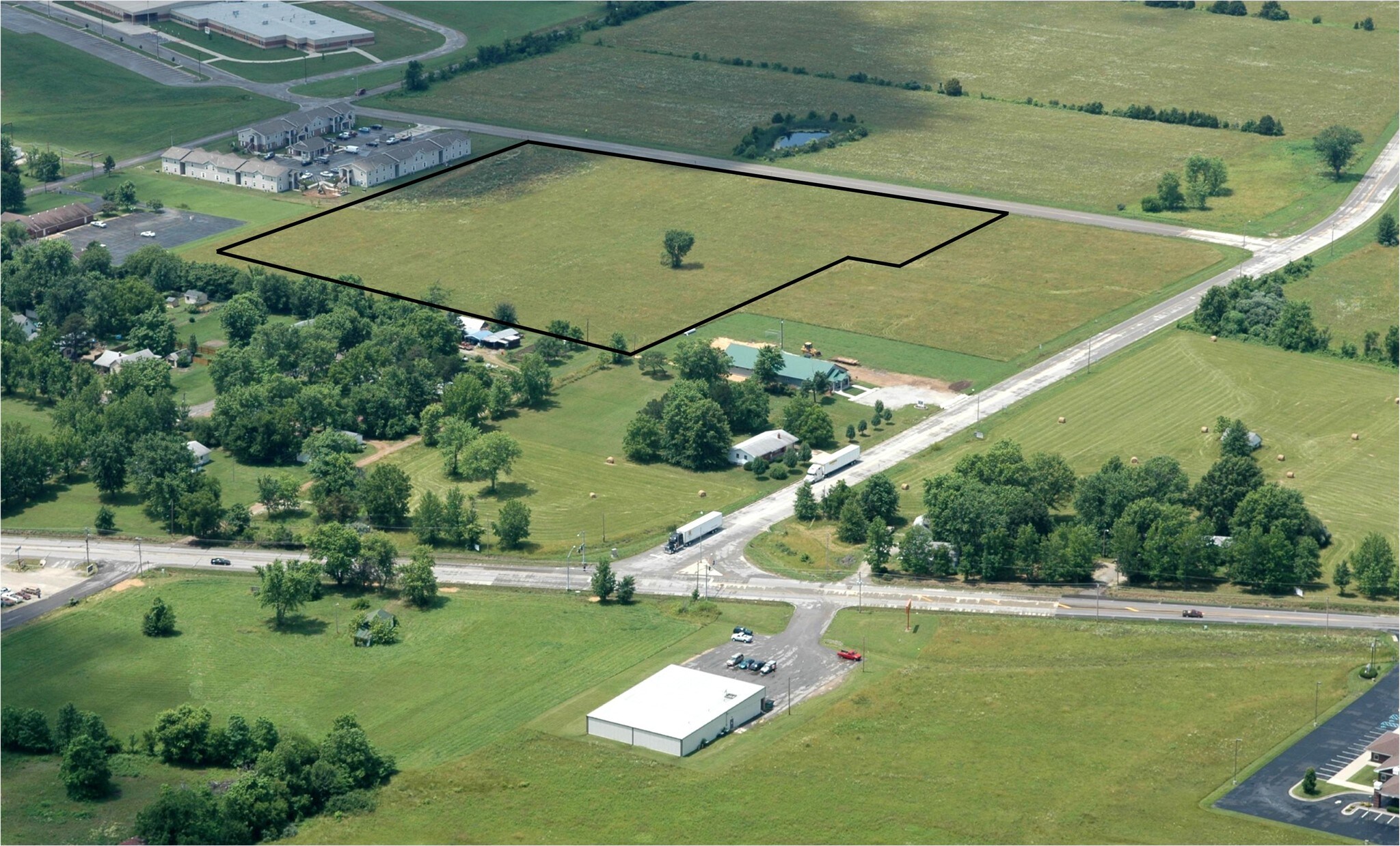 Tiger Dr, Saint James, MO à vendre Photo principale– Image 1 sur 4