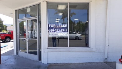 1452-1496 Los Angeles/190, Simi Valley, CA à louer Photo intérieure– Image 2 sur 5