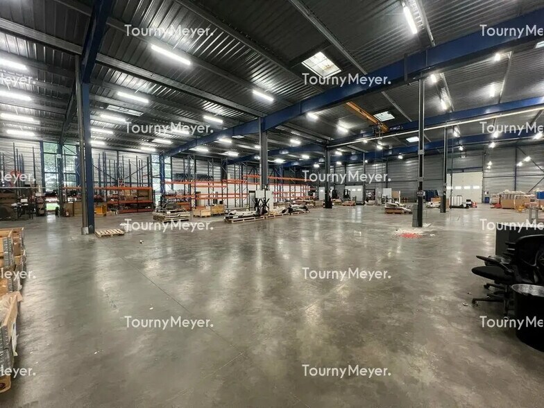 Industriel/Logistique dans MORLAÀS à louer - Photo intérieure – Image 2 sur 4