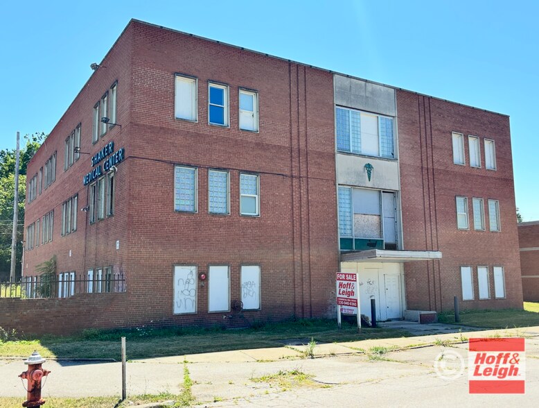 11710 Shaker Blvd, Cleveland, OH à vendre - Photo de l’immeuble – Image 3 sur 10