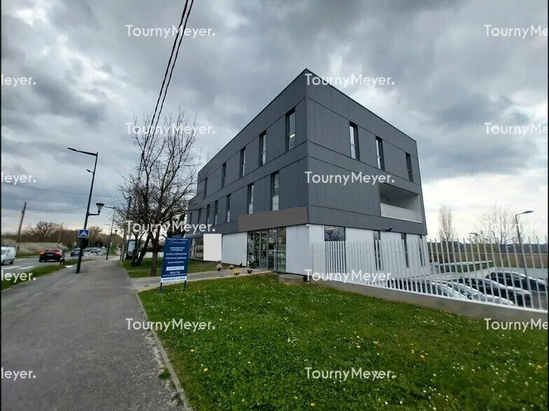 Bureau dans Toulouse à louer - Photo de l’immeuble – Image 1 sur 12