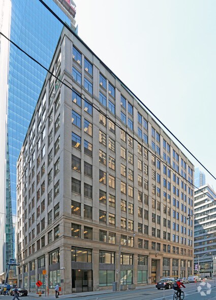 85 Richmond St W, Toronto, ON à louer - Photo de l’immeuble – Image 3 sur 9