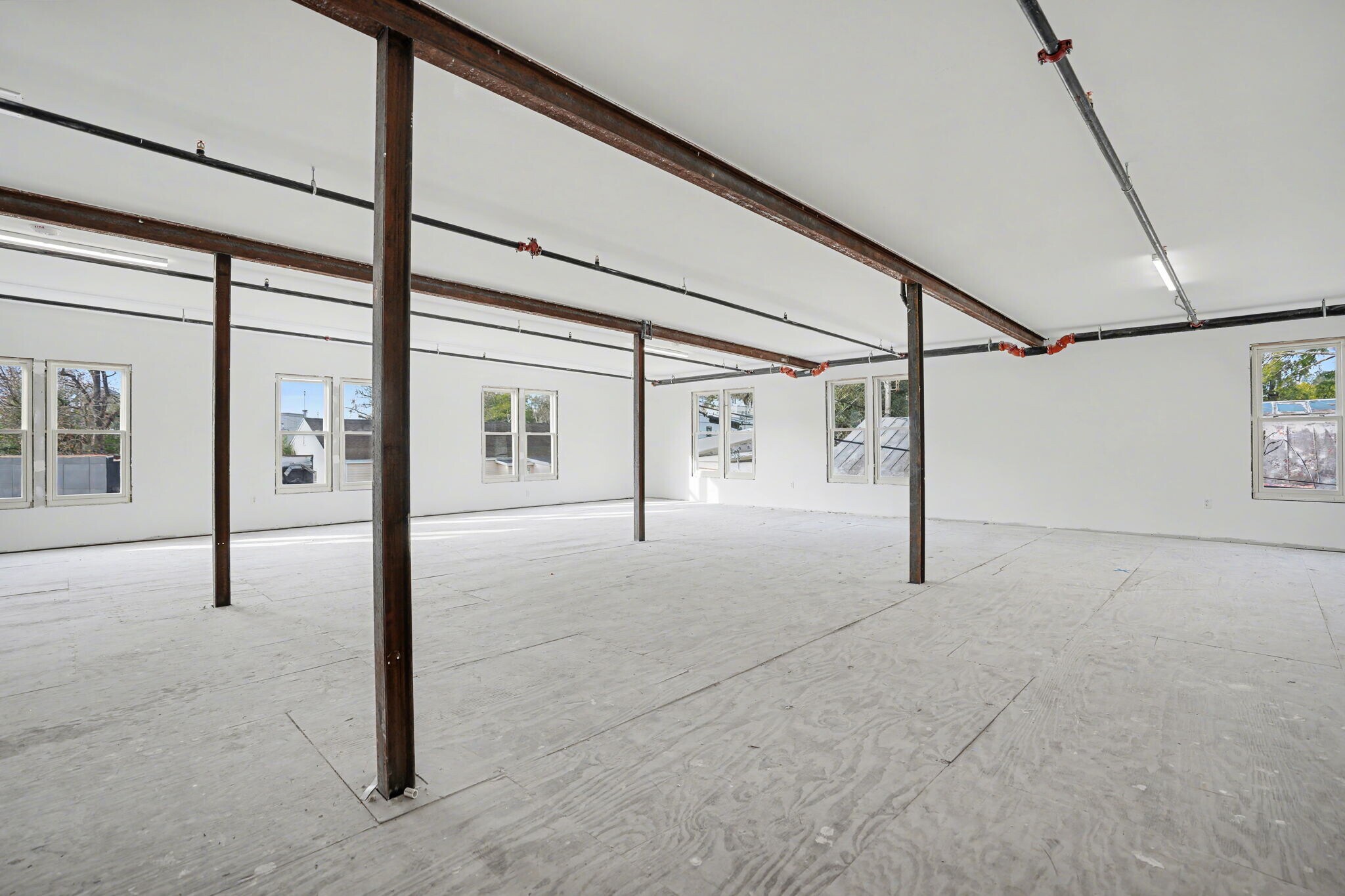 2517 Bull St, Savannah, GA à louer Photo intérieure– Image 1 sur 3