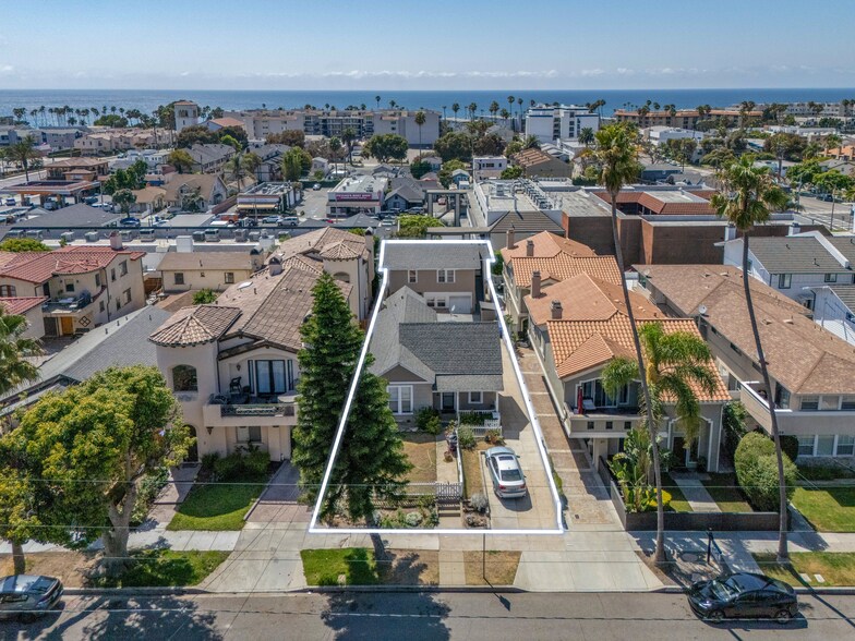 213 S Francisca Ave, Redondo Beach, CA à vendre - Photo de l’immeuble – Image 3 sur 26