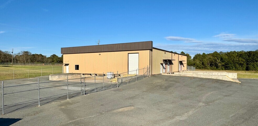 628 Industrial Park Rd, Roberta, GA à louer - Photo de l’immeuble – Image 1 sur 12