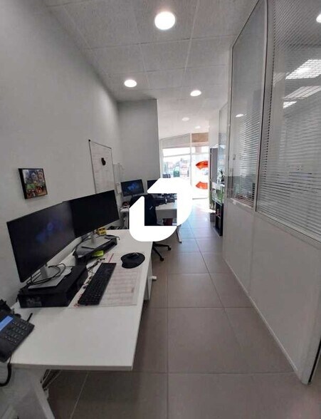 Bureau dans Bruges à vendre - Photo intérieure – Image 3 sur 5