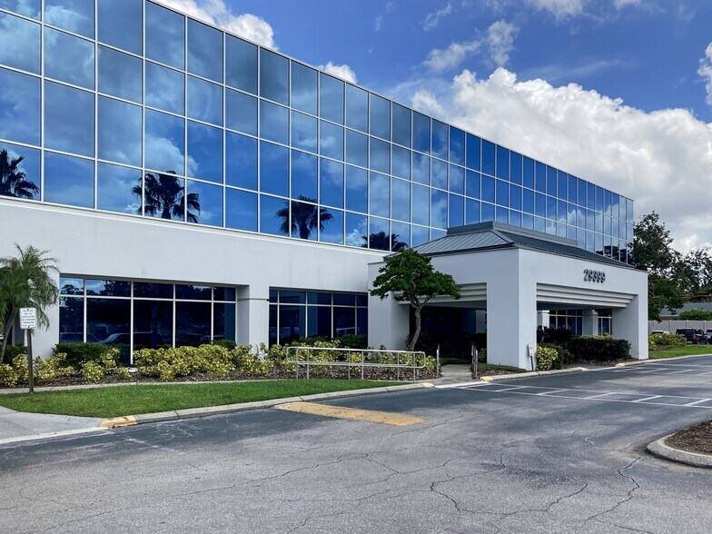 29399 US Highway 19 N, Clearwater, FL à louer - Photo intérieure – Image 3 sur 5