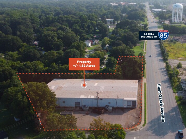 1202 Ozark ave, Gastonia, NC à louer Photo intérieure– Image 1 sur 8