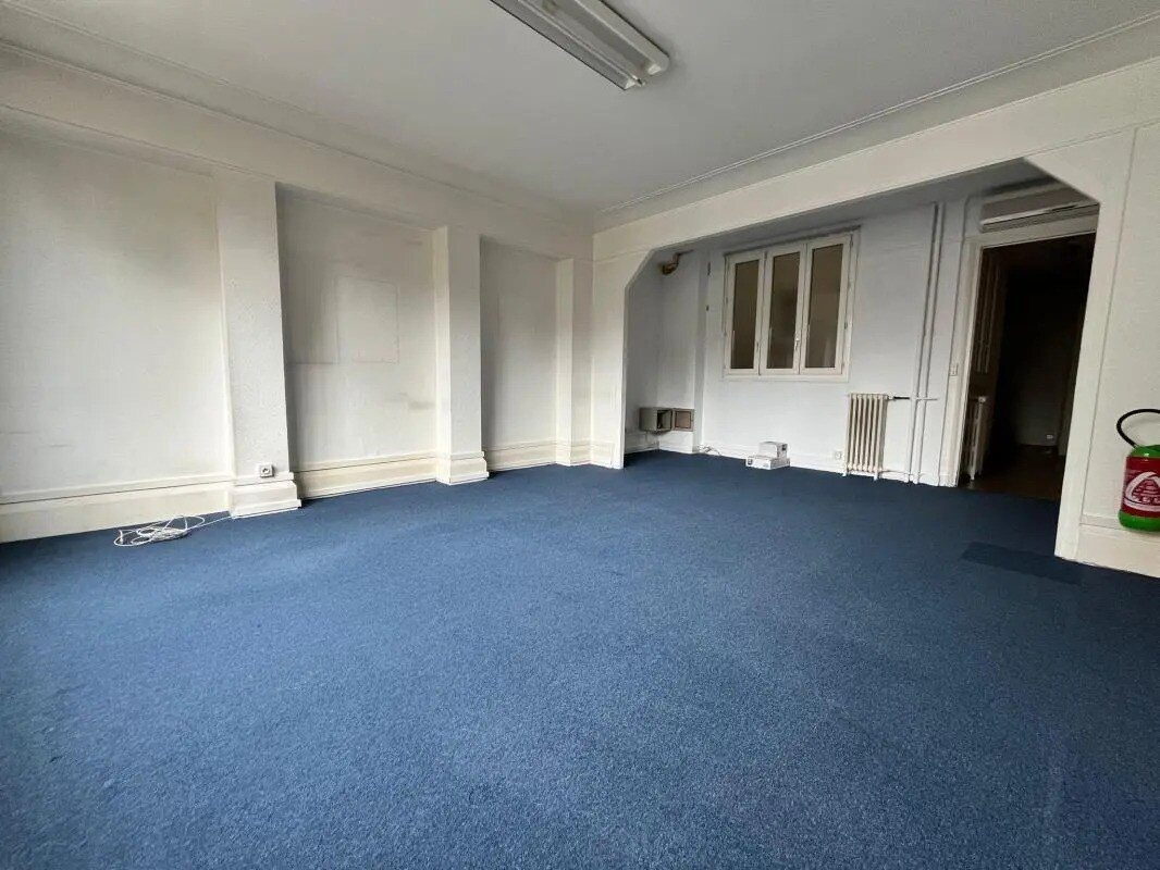 226 Rue Du Faubourg Saint-Honoré, Paris à louer Photo intérieure– Image 1 sur 11