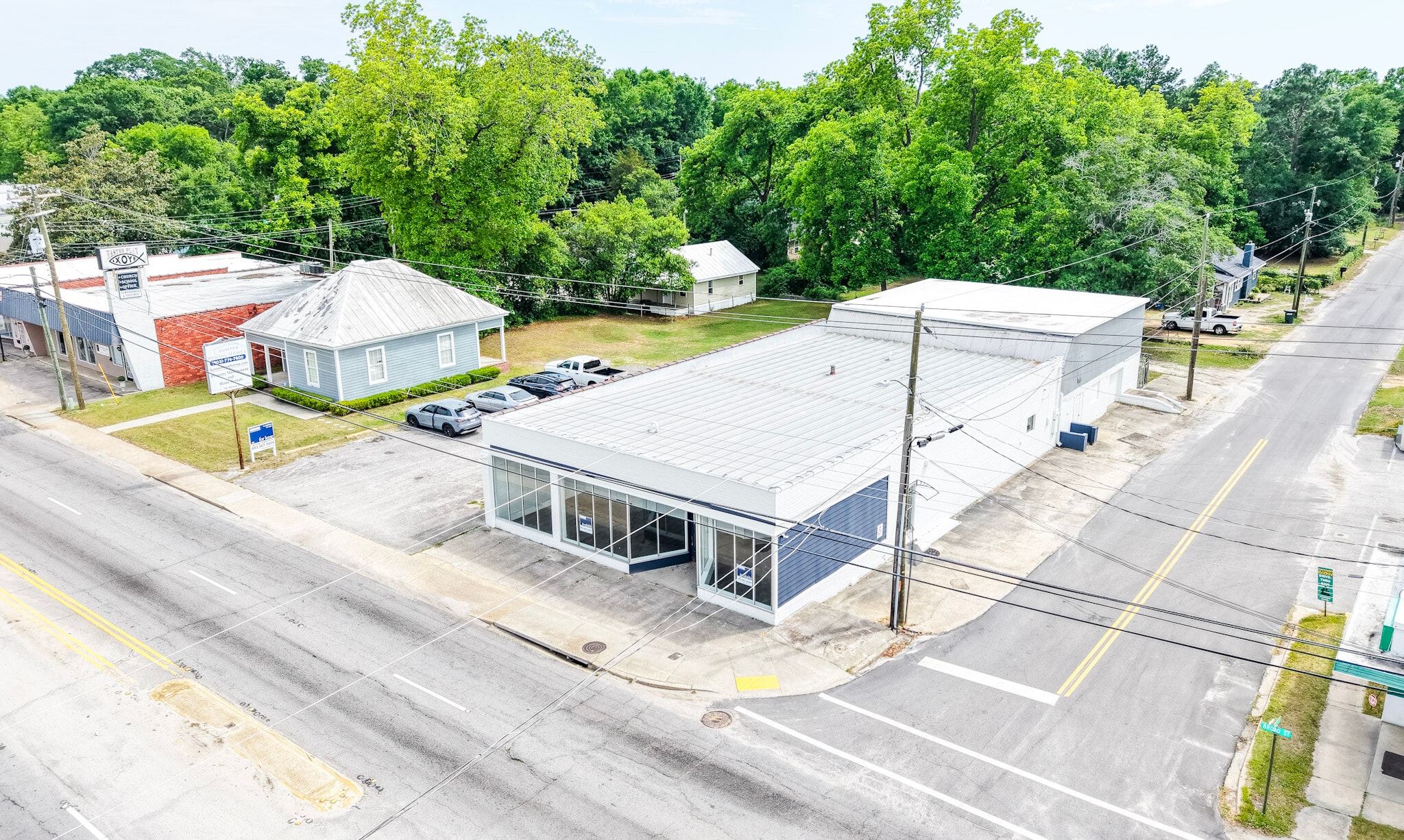 348 Broad St, Sumter, SC à louer Photo principale– Image 1 sur 11
