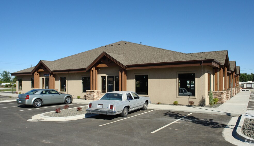 7950 Horseshoe Bend Rd, Boise, ID à louer - Photo de l’immeuble – Image 1 sur 7