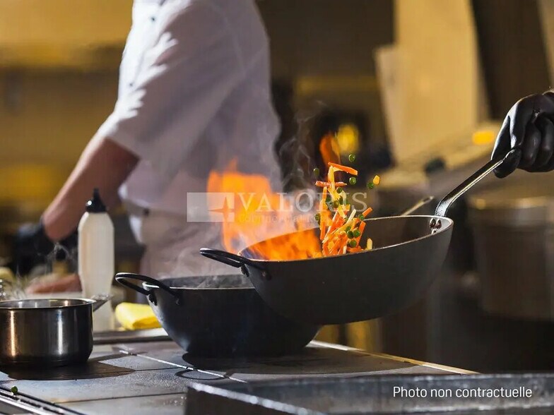 Local commercial dans Mâcon à louer - Photo principale – Image 1 sur 5