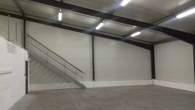 380 Allée Marie Curie, Fos-sur-Mer à louer Photo intérieure– Image 2 sur 6