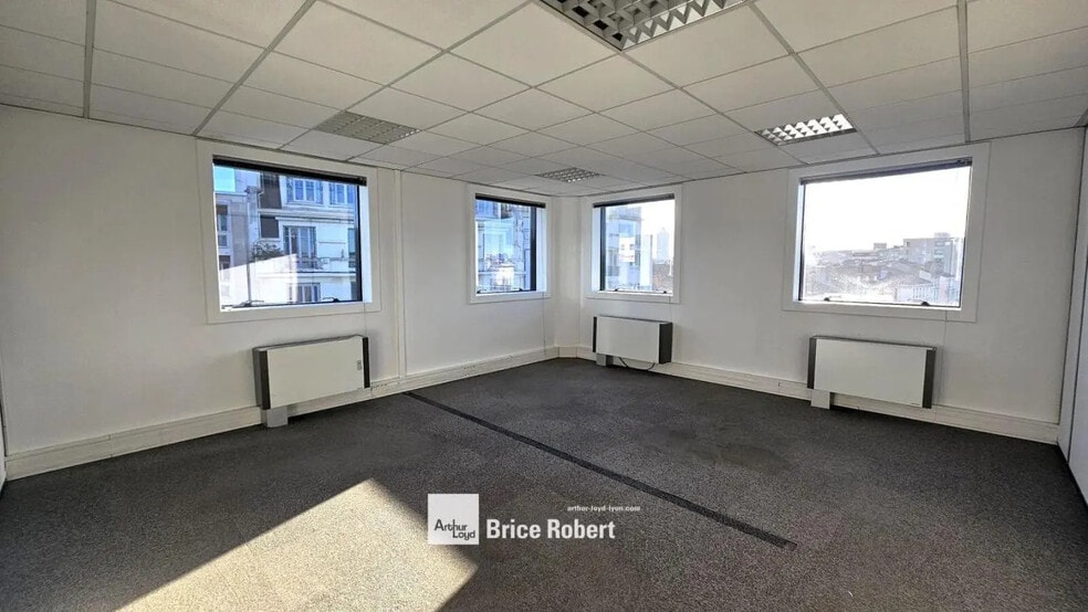 75 Cours Emile Zola, Villeurbanne à louer - Photo intérieure – Image 3 sur 9