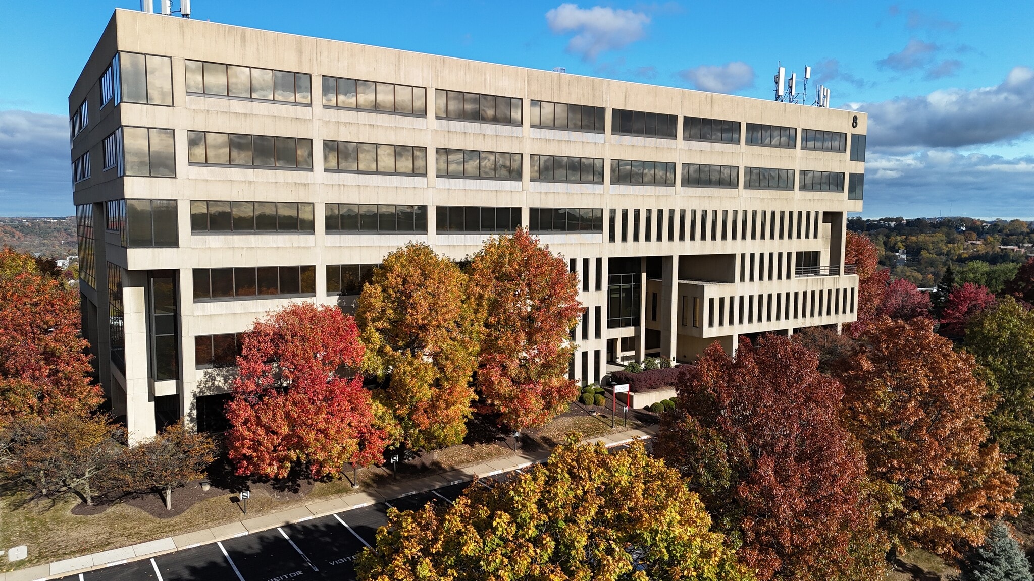 730 Holiday Dr, Pittsburgh, PA à louer Aérien– Image 1 sur 6