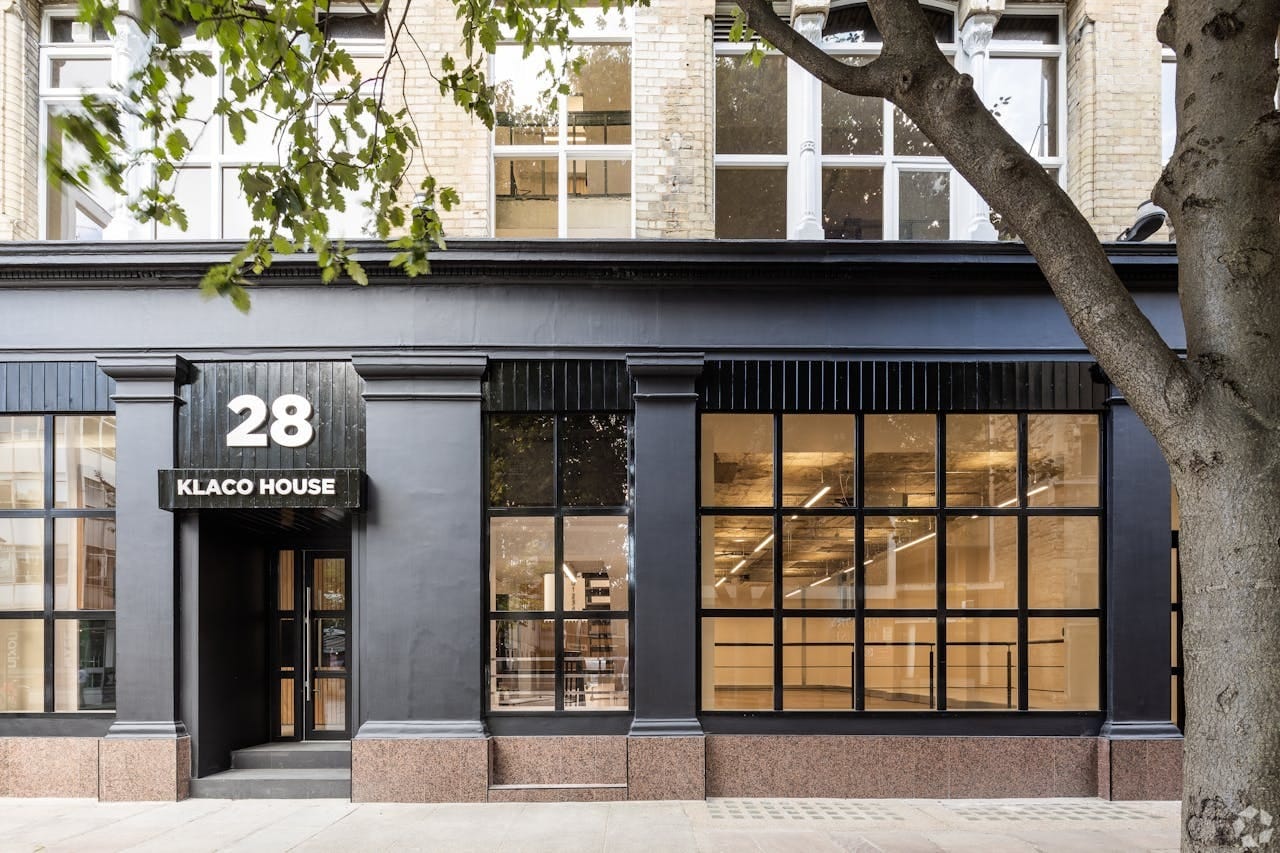 28 St John's Sq, Londres à louer Photo de l’immeuble– Image 1 sur 11