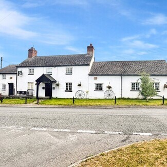 Plus de détails pour A483, Builth Wells - Local commercial à vendre
