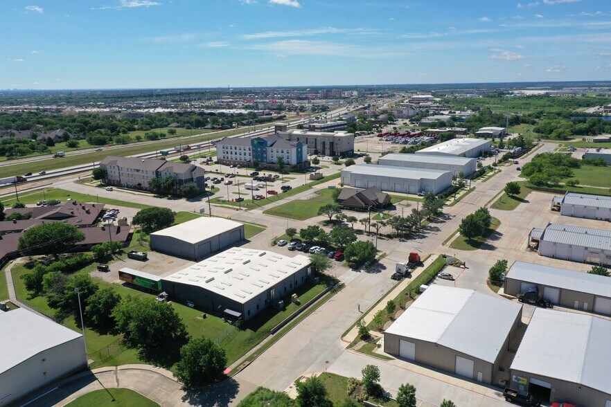 3410-3412 Schuyler St, Denton, TX à vendre - Photo de l’immeuble – Image 2 sur 9