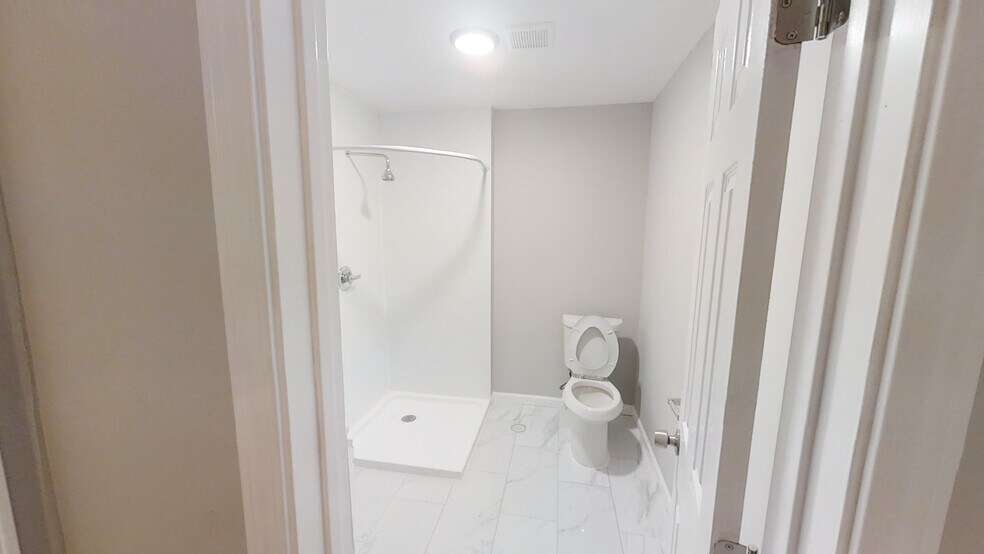 11314 Courtshire Rd, Houston, TX à vendre - Photo de l’immeuble – Image 3 sur 7